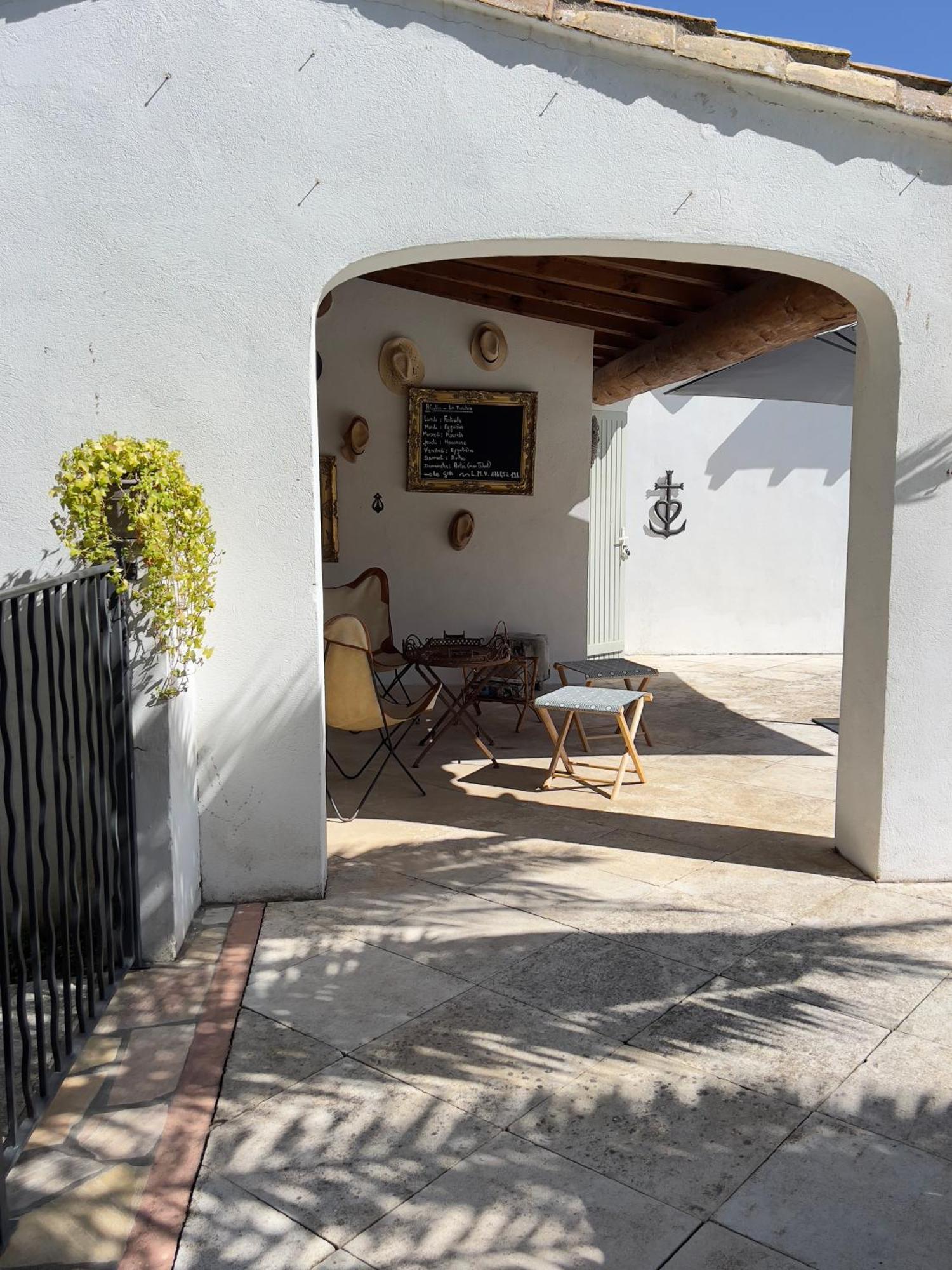 Alpilles Camargue Mas Falabrego Raphèle エクステリア 写真